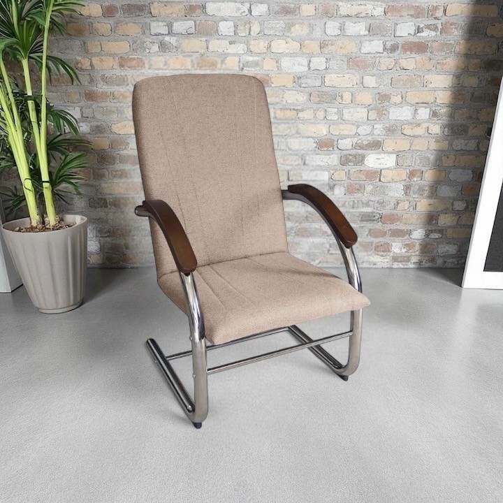 Fotel finka na metalowym stelażu beżowy